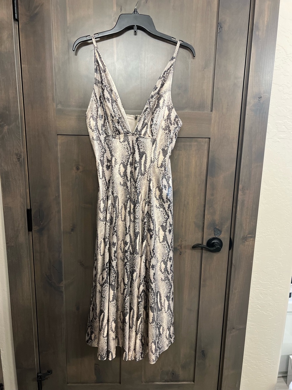 Jennifer Lopez Beige & Black Snake-Print V-Neck Midi Dress